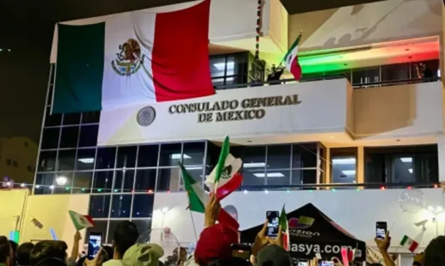 Pide Sheinbaum precaución a mexicanos en EU por redadas