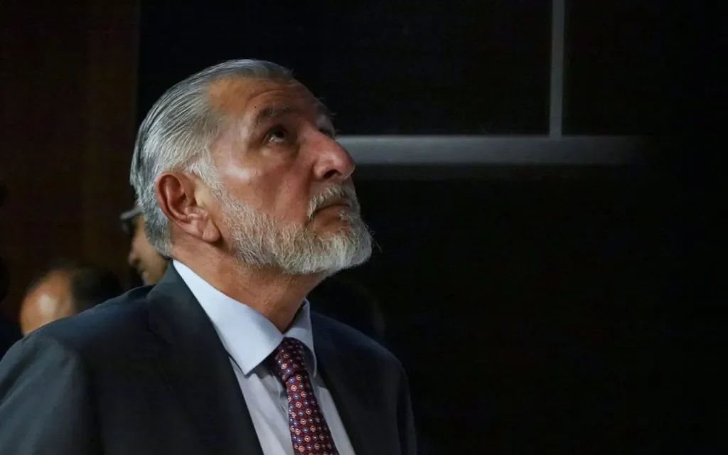Recibió Adán Augusto 79 mdp, pero no están en su declaración