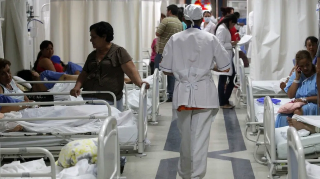 Recortan gasto en salud en el Presupuesto 2026