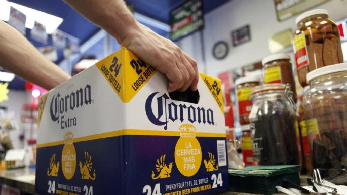 Constellation Brands reduce pronóstico de ventas mientras consumidores en EU compran menos cerveza