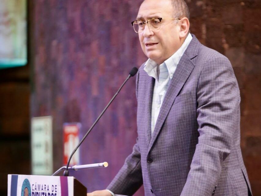 Pide Rubén Moreira reforma al Artículo 123 en materia de salarios