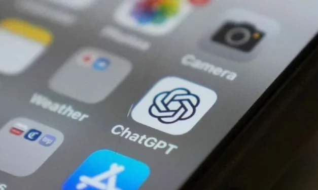 OpenAI y Meta trabajan en mejorar chatbots para ayudar a adolescentes en crisis