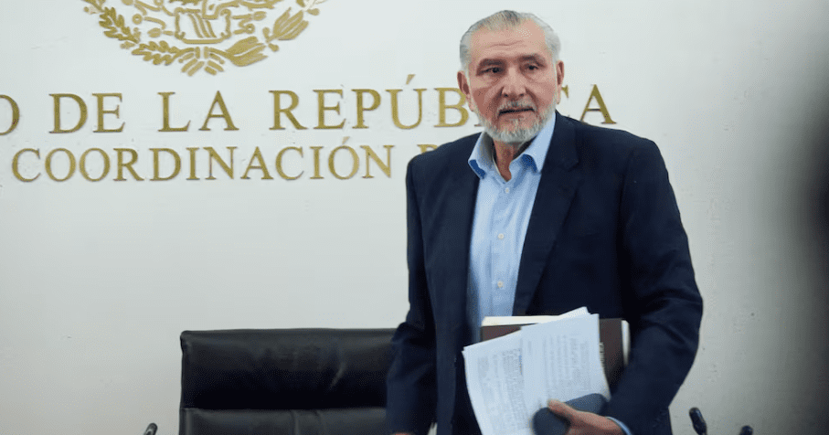 Adán Augusto López desaparece en cinco años 30 millones de pesos de sus declaraciones patrimoniales