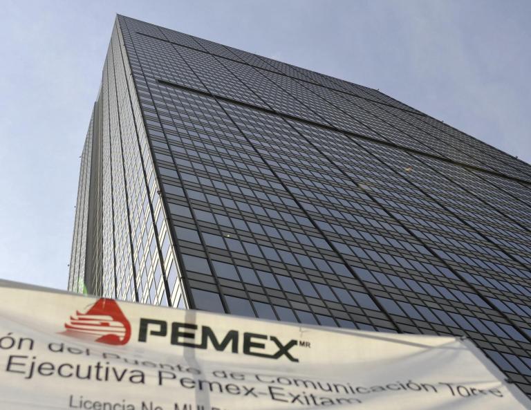 Pierde Pemex 61 mil 242 mdp