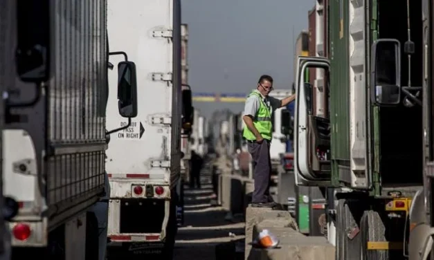 Nueva ley aduanera: éstos son los puntos negativos (y peligrosos) que aprobó Morena, alerta la IP