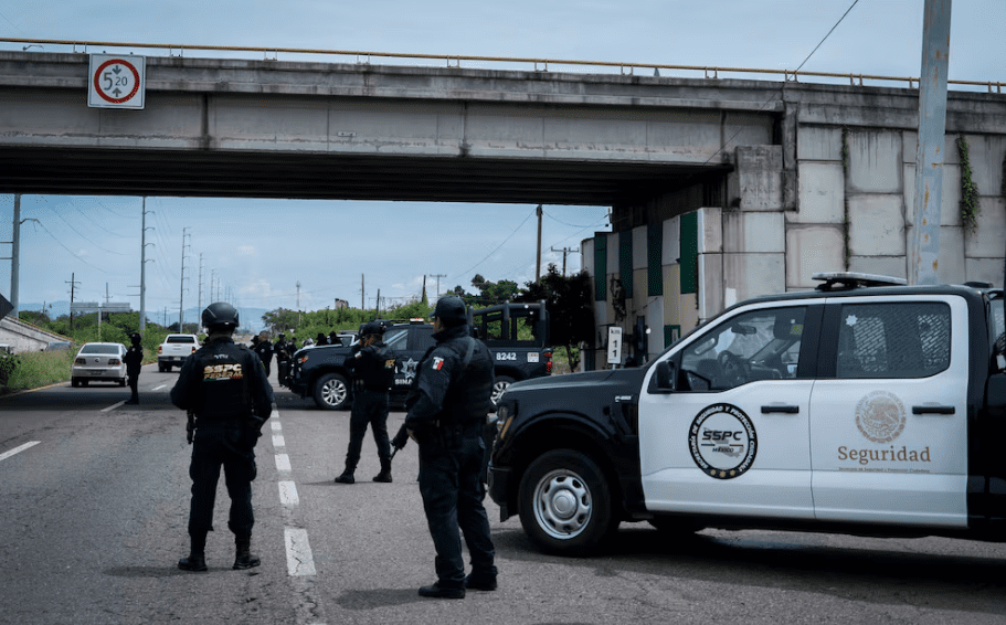 Al menos 13 muertos en un enfrentamiento entre autoridades y un grupo criminal en Sinaloa