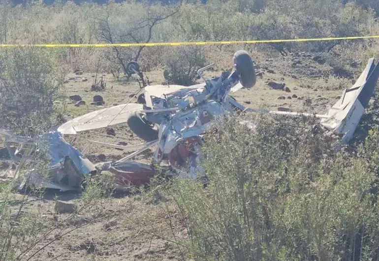 Avioneta se desploma en Santa Isabel, Chihuahua; reportan dos fallecidos