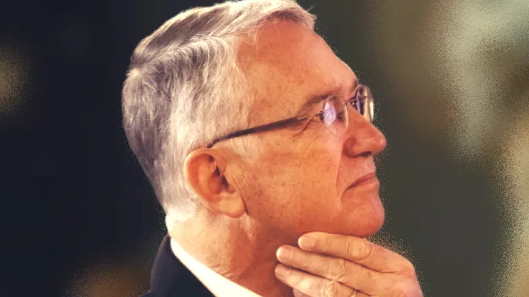 Las maniobras de Salinas Pliego