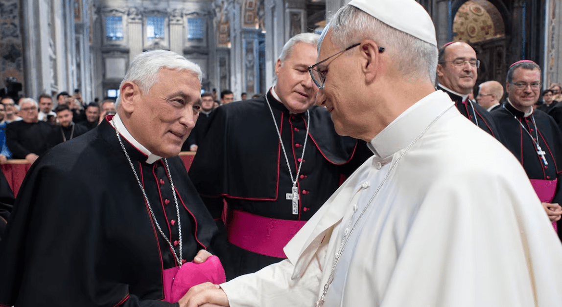 El Papa aparta al obispo de Cádiz tras el escándalo de pederastia