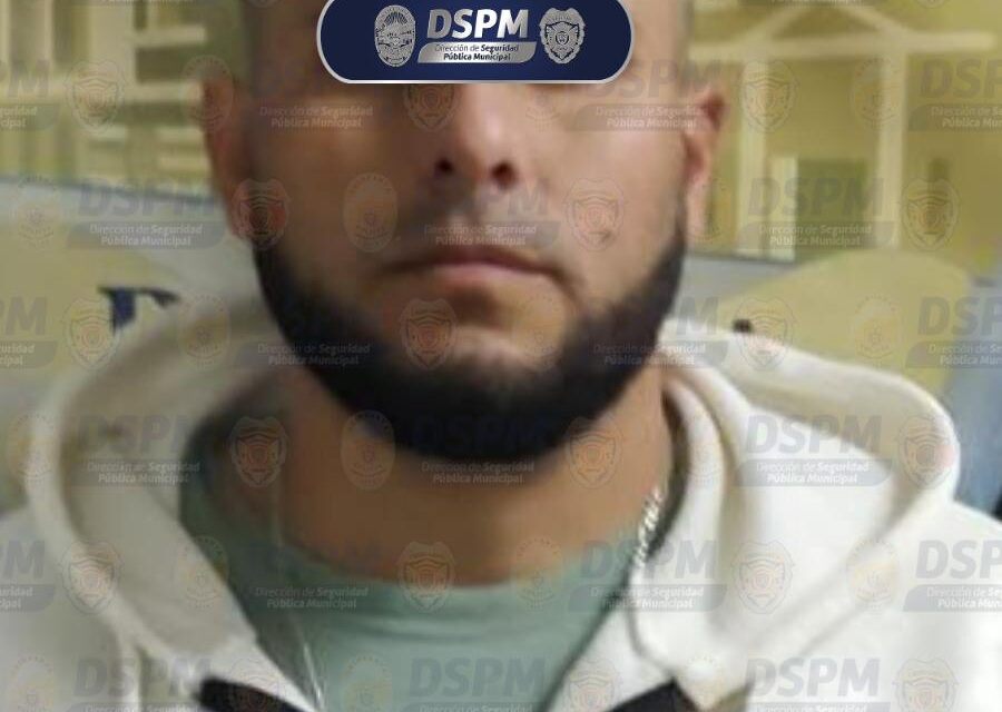 Detienen en Vistas Cerro Grande a conductor con más de 50 bolsitas de polvo blanco