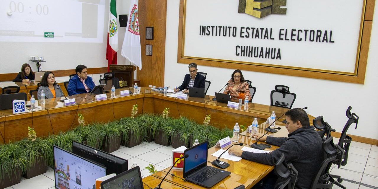 Aprueba IEE reforma al Reglamento de Comisiones y define su nueva integración