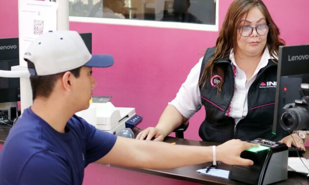 Invita INE a renovar credencial para votar