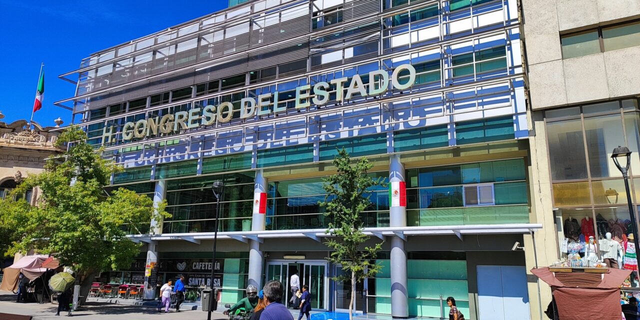 Envía Congreso propuesta para reducir plazos de respuesta de autoridades federales