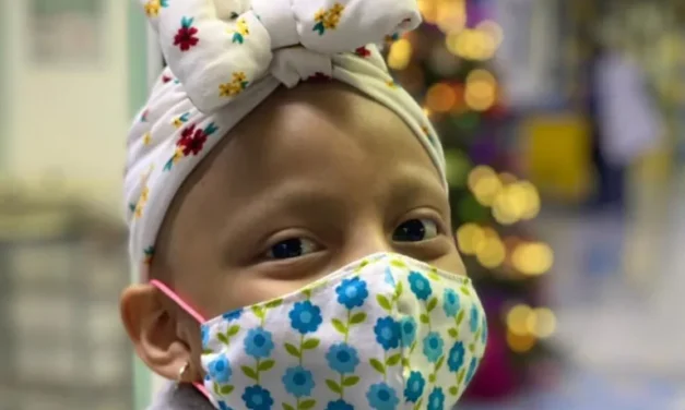 Estafan a los niños con cáncer