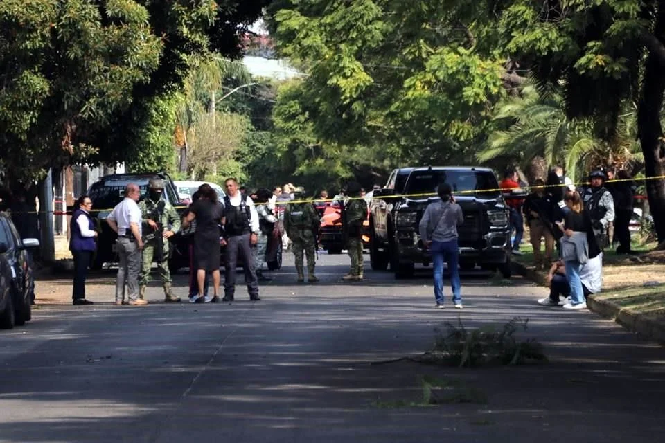 Acribillan a empresario del Abastos, a hija y un escolta