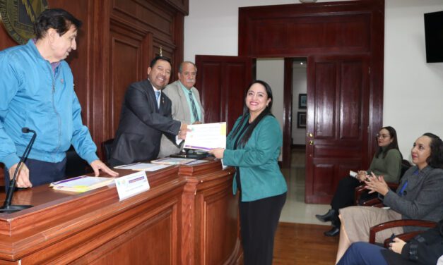 Entrega UACH, constancias por participación en «Jornadas de Salud 2025»