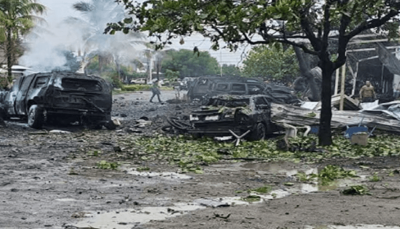 Explosión de coche bomba sacude el centro de Coahuayana, Michoacán: deja un saldo mortal de dos personas y 7 heridos