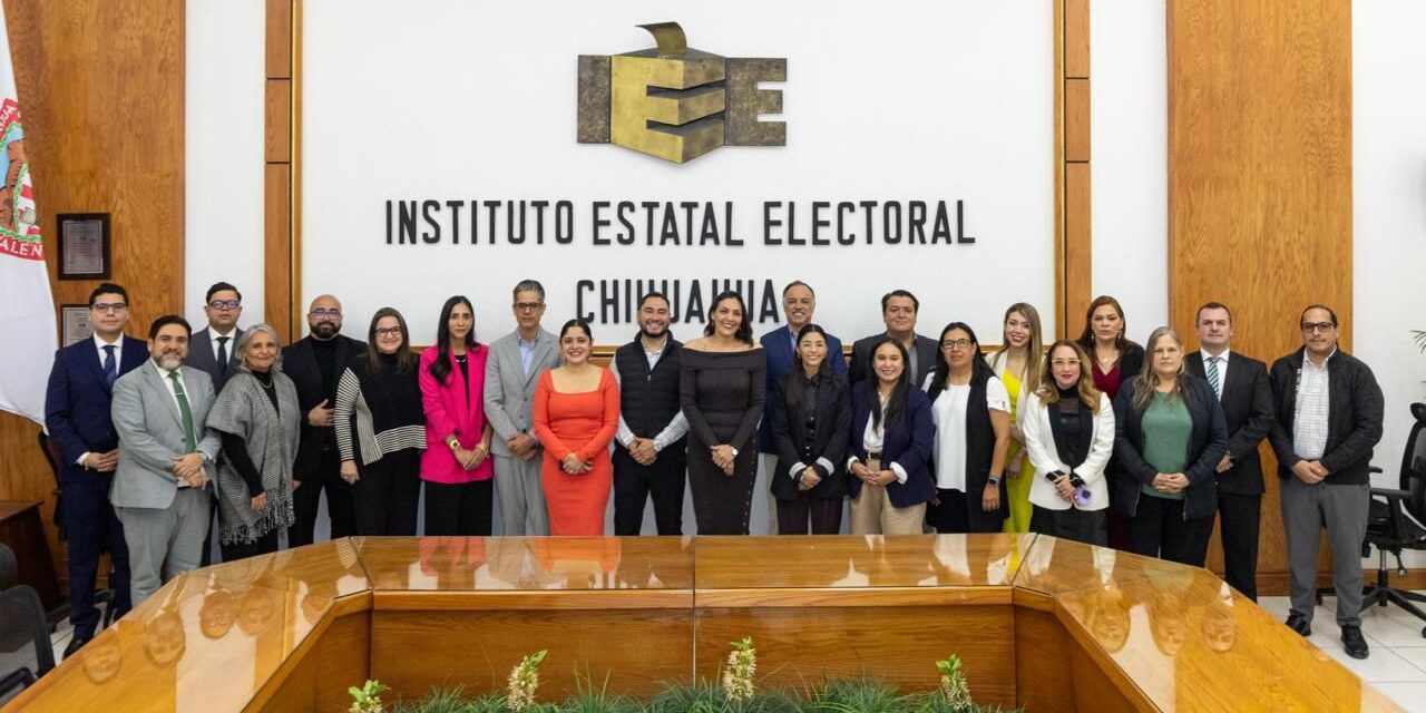 Rinden protesta nuevas titularidades del IEE